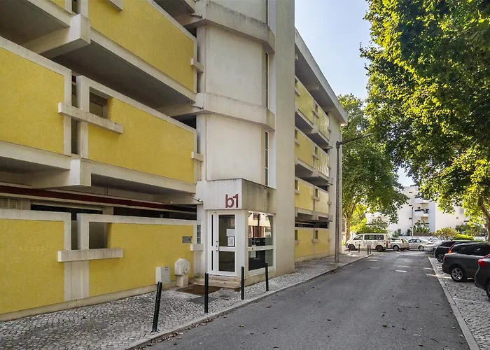 Whome Study & Surf 1-bed By & Nova Sbe Apartamento Carcavelos (Lisbon)