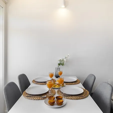 Daire Whome Study & Surf 1-bed By & Nova Sbe Carcavelos (Lisbon)