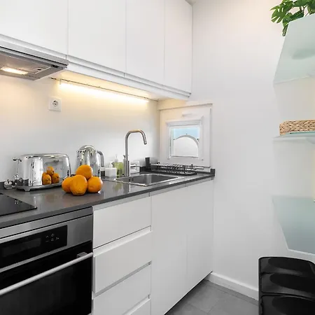 Daire Whome Study & Surf 1-bed By & Nova Sbe