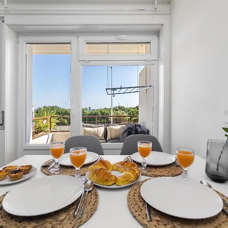 Whome Study & Surf Carcavelos 1-bed By & Nova Sbe Apartment