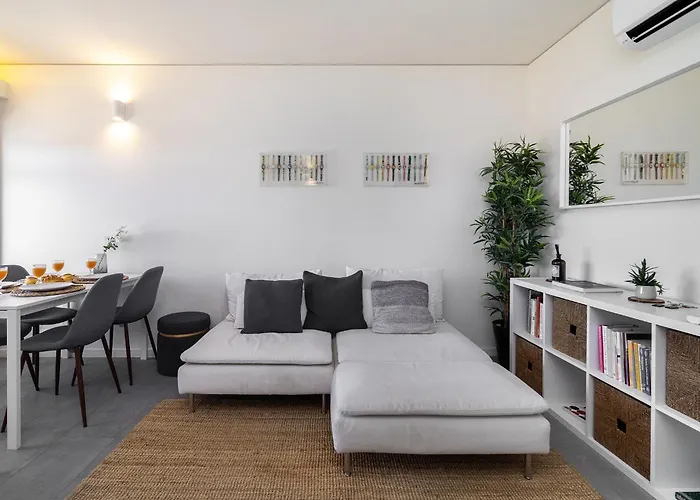 아파트 Whome Study & Surf 1-bed By & Nova Sbe *